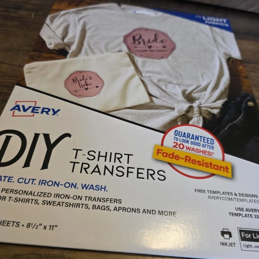 Avery DIY T-Shirt Transfers #3271 For Light Fabrics Iron On T-Shirts Bags Aprons